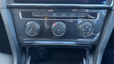 Volkswagen Golf 1.5 TSI EVO SE [Nav] 5dr Petrol Hatchback